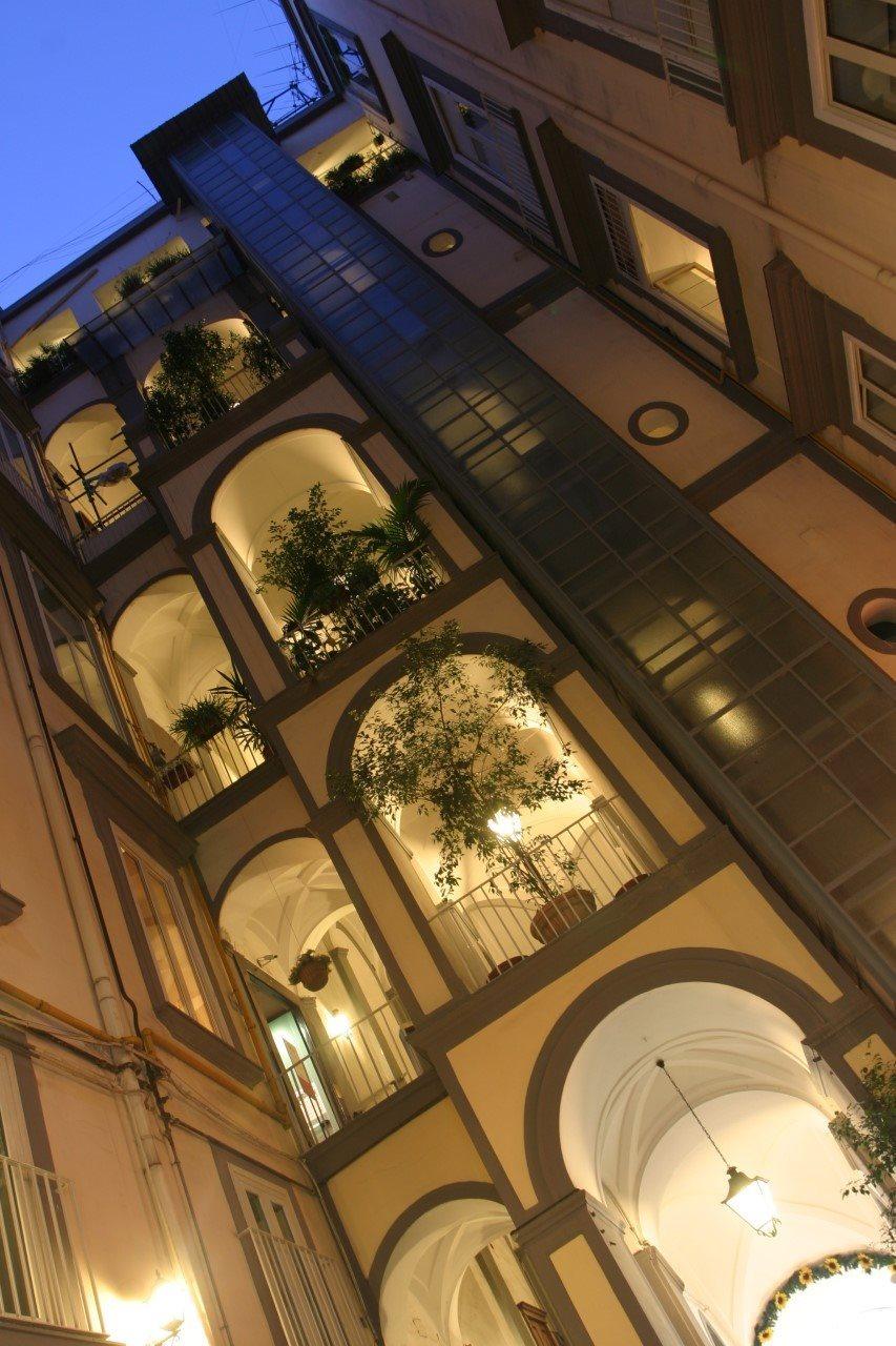 Hotel Chiaja De Charme Neapel