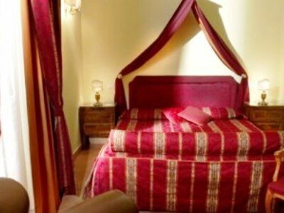 Hotel Chiaja De Charme Neapel